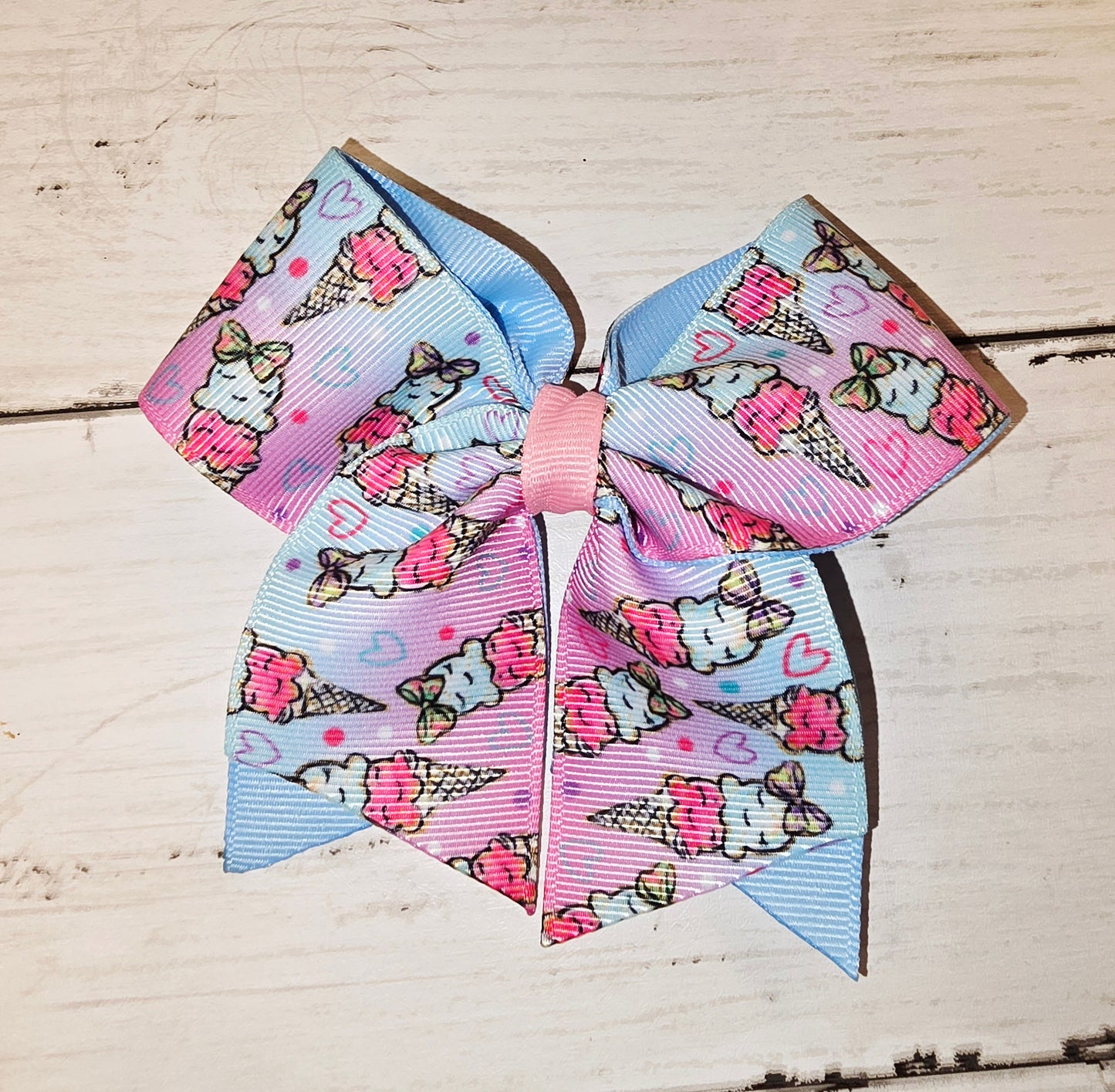 Mini Cheer ice cream bow