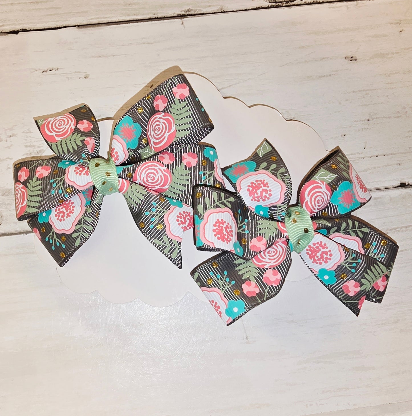 Gray flower Pinwheels
