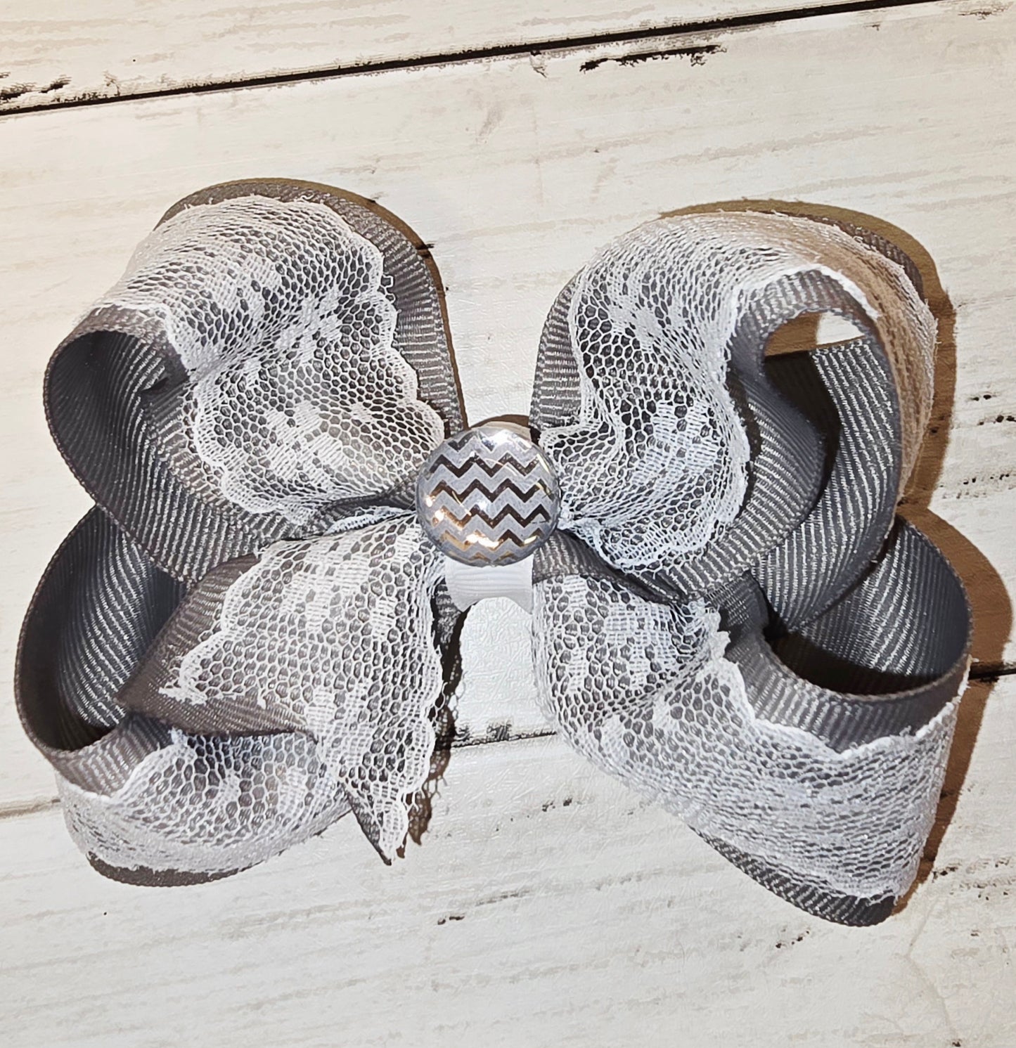 Lace Bow