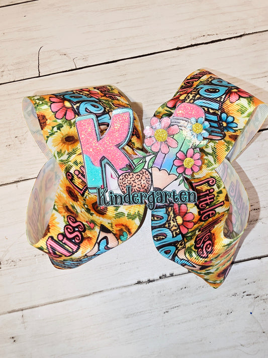Kindergarten Bow